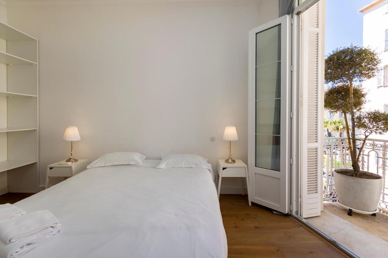 Les Suites R Bonaparte - Appartements De Standing Au Coeur De La Vieille Ville Pietonne Ajaccio  Exterior photo